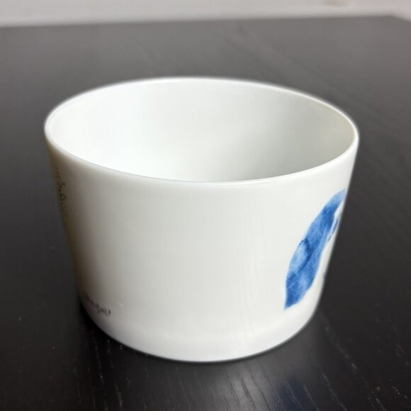 Bernardaud France MARC CHAGALL 'Offrande' Porcelain Breakfast Mug/Cup 2010 - Picture 2 of 7